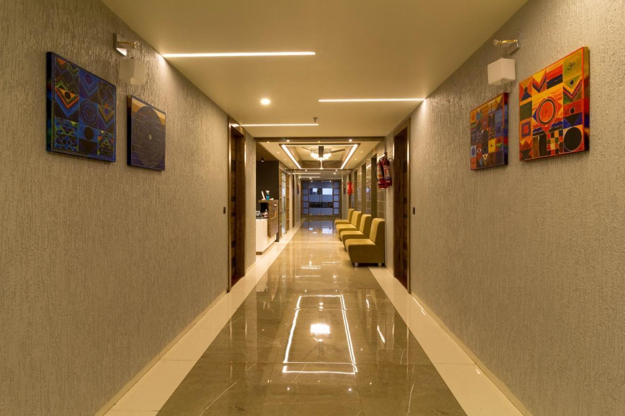 Hotel Green City Gandhinagar Eksteriør bilde