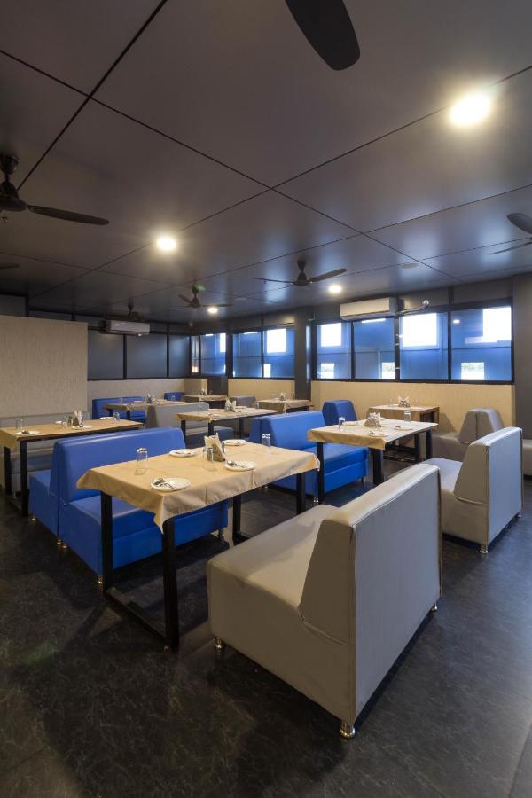 Hotel Green City Gandhinagar Eksteriør bilde