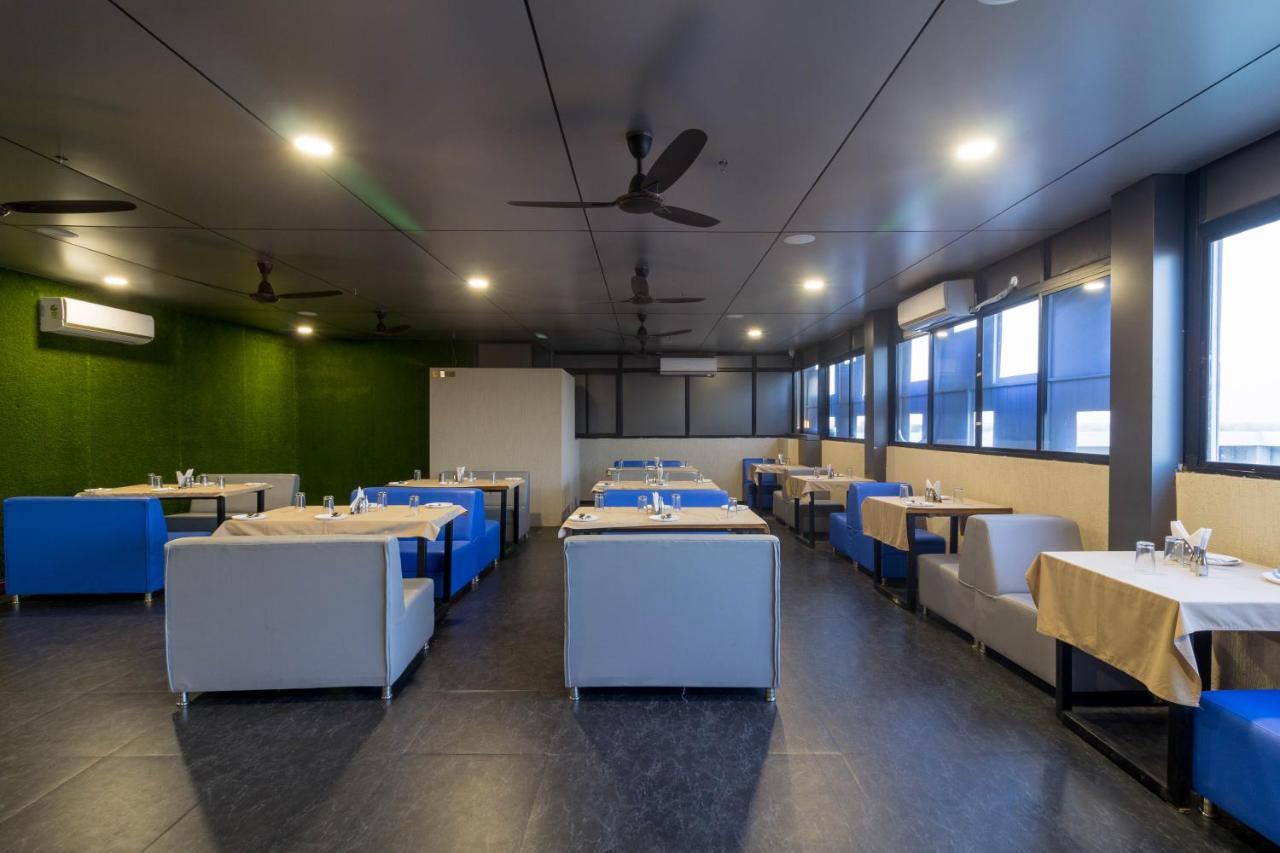 Hotel Green City Gandhinagar Eksteriør bilde