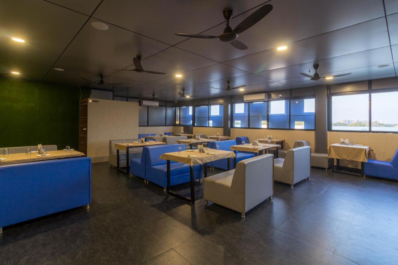 Hotel Green City Gandhinagar Eksteriør bilde